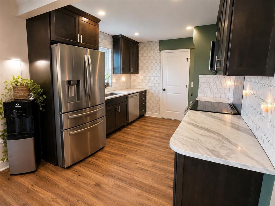 For Sale: $470,000 (3 beds, 2 baths, 1768 Square Feet)
