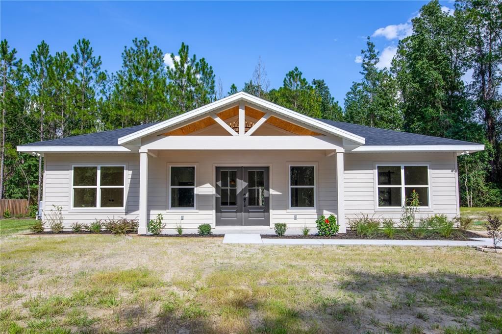 For Sale: $339,900 (3 beds, 2 baths, 1472 Square Feet)