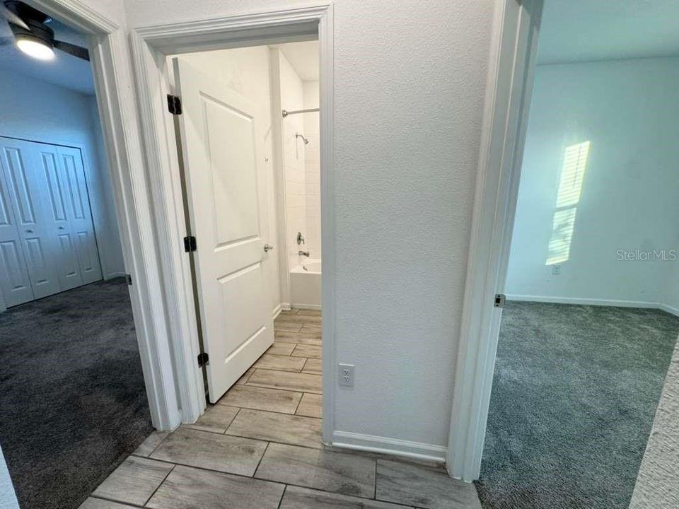 For Rent: $2,400 (4 beds, 2 baths, 1750 Square Feet)