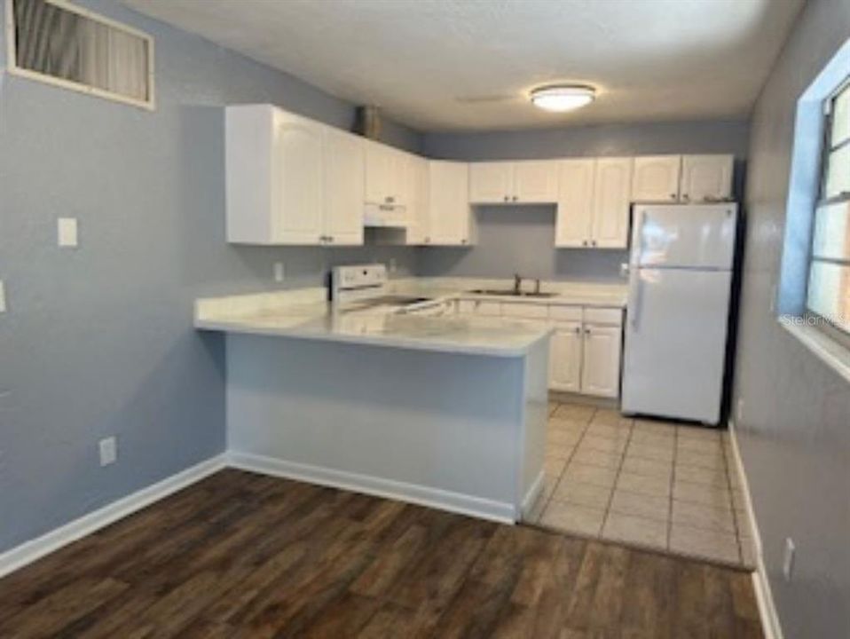 For Sale: $830,000 (5 beds, 0 baths, 2880 Square Feet)