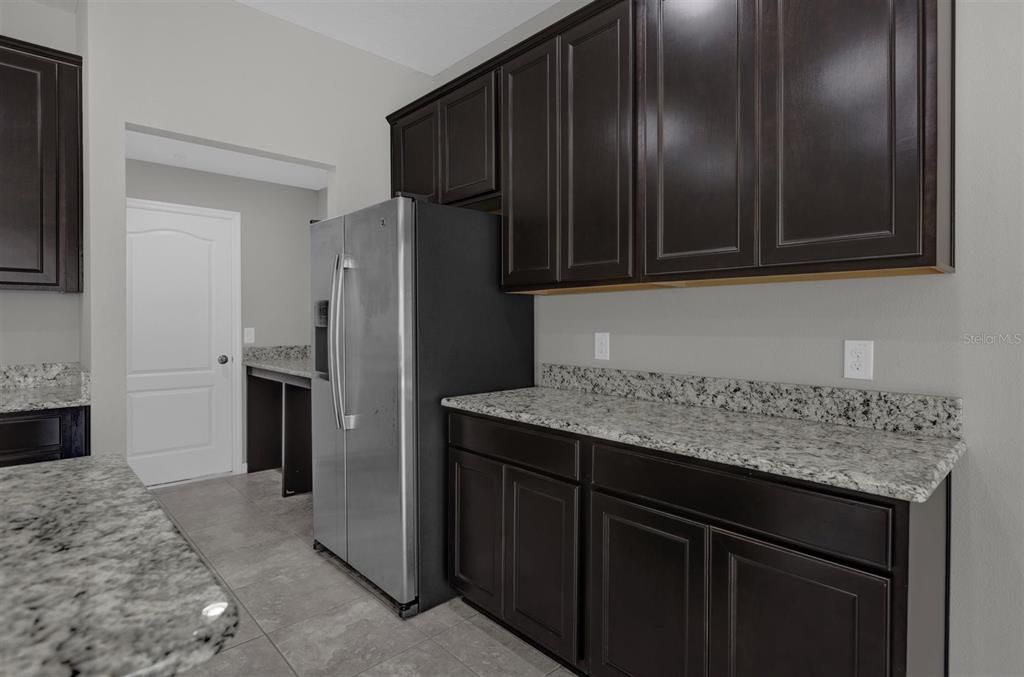 For Sale: $315,000 (3 beds, 2 baths, 2064 Square Feet)