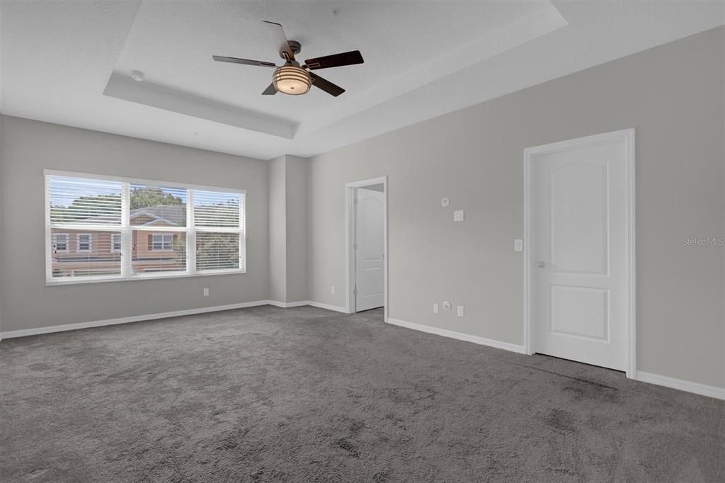 For Sale: $315,000 (3 beds, 2 baths, 2064 Square Feet)