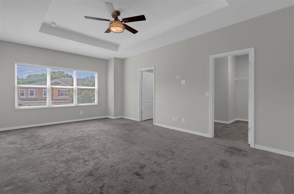 For Sale: $315,000 (3 beds, 2 baths, 2064 Square Feet)