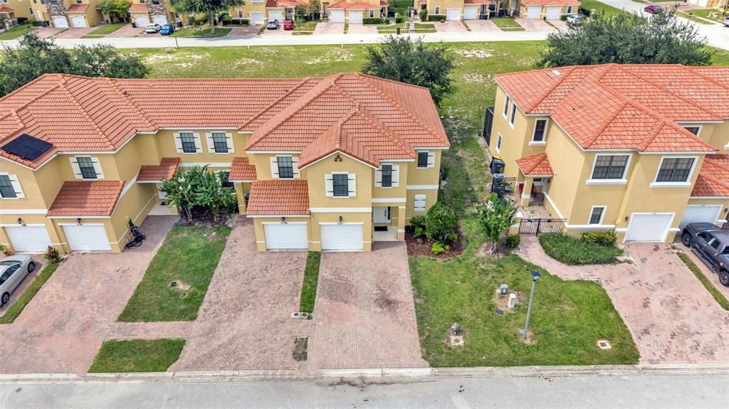 En Venta: $259,900 (4 camas, 2 baños, 1906 Pies cuadrados)