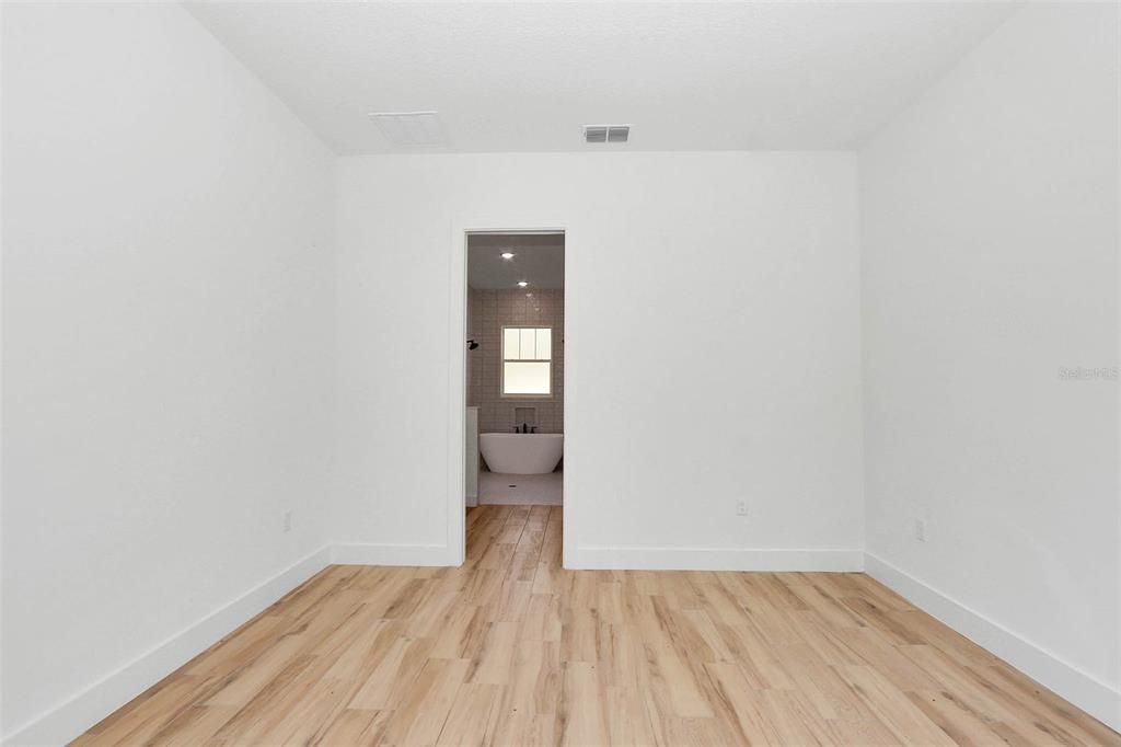 En Venta: $500,000 (3 camas, 2 baños, 1834 Pies cuadrados)