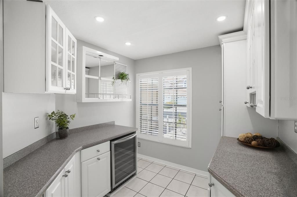 En Venta: $325,000 (3 camas, 2 baños, 1610 Pies cuadrados)