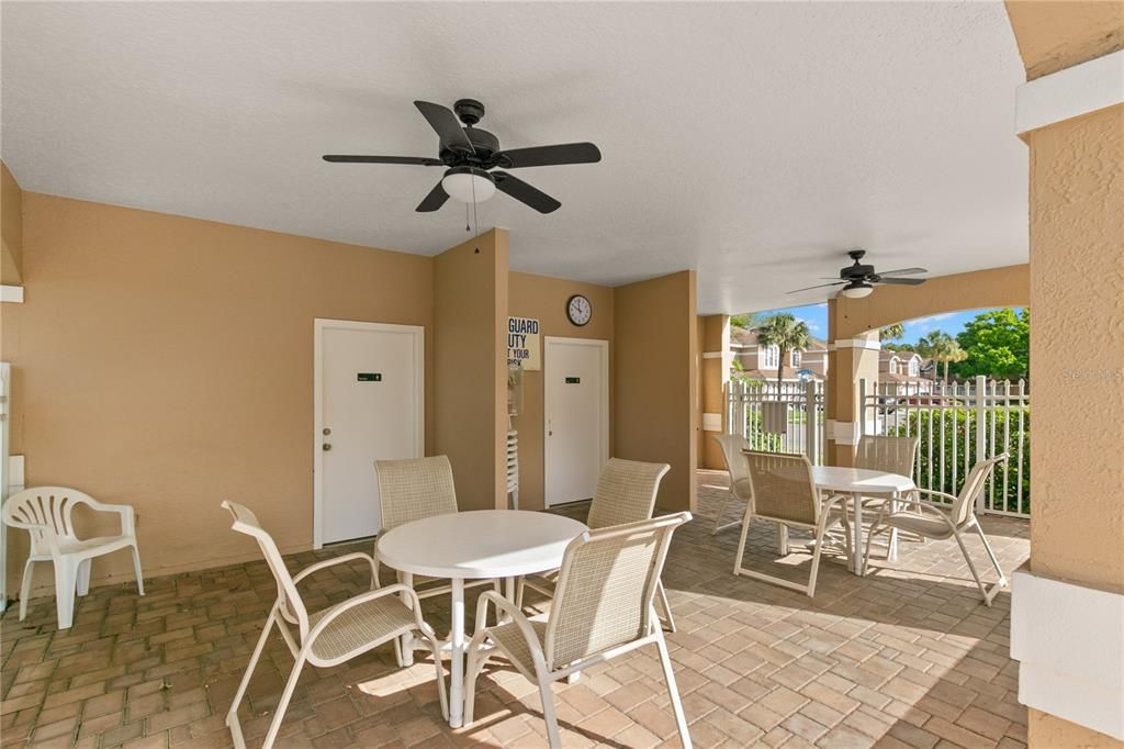En Venta: $325,000 (3 camas, 2 baños, 1610 Pies cuadrados)