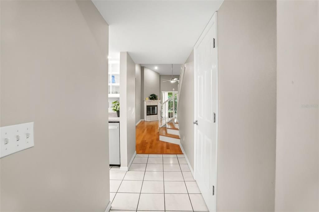En Venta: $325,000 (3 camas, 2 baños, 1610 Pies cuadrados)