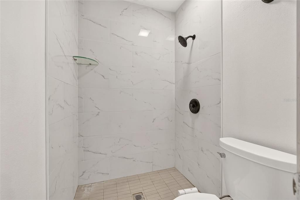 For Sale: $225,000 (3 beds, 2 baths, 1150 Square Feet)