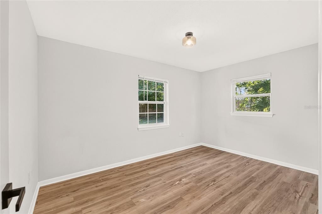For Sale: $225,000 (3 beds, 2 baths, 1150 Square Feet)