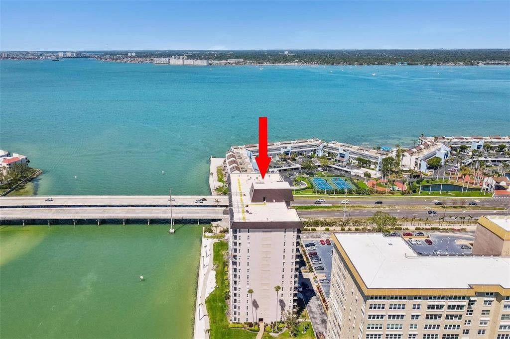 For Rent: $2,700 (2 beds, 2 baths, 1175 Square Feet)