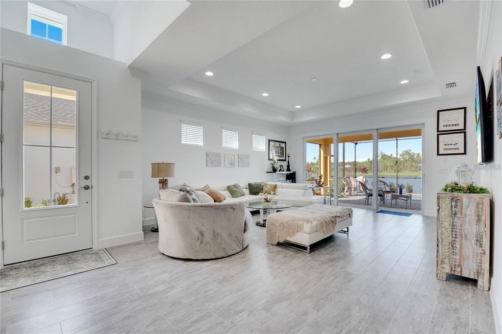 For Rent: $3,550 (2 beds, 2 baths, 1743 Square Feet)