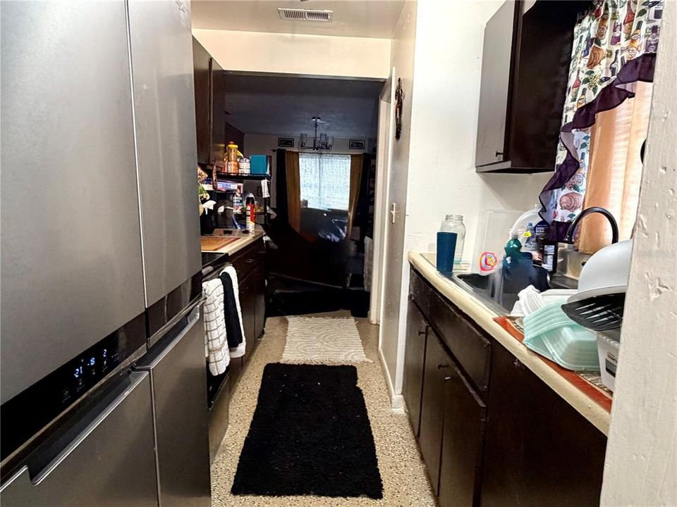 На продажу: $245,000 (3 спален, 1 ванн, 1508 Квадратных фут)