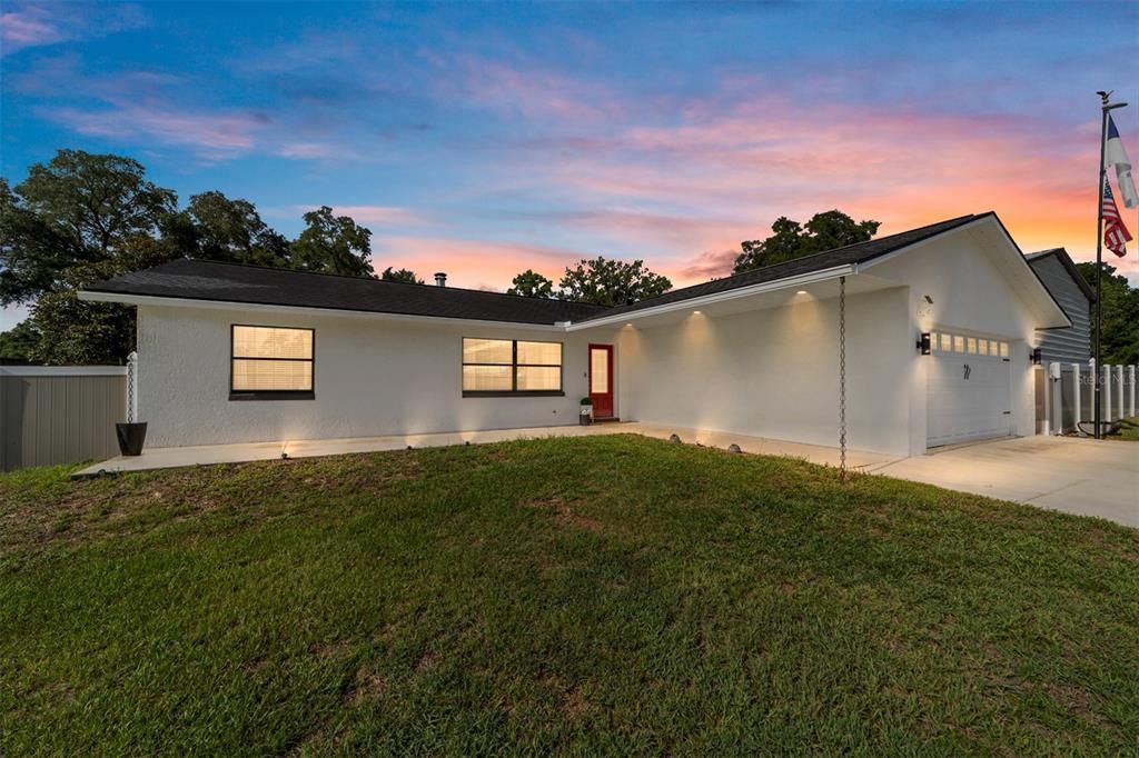 For Sale: $465,000 (3 beds, 2 baths, 1728 Square Feet)