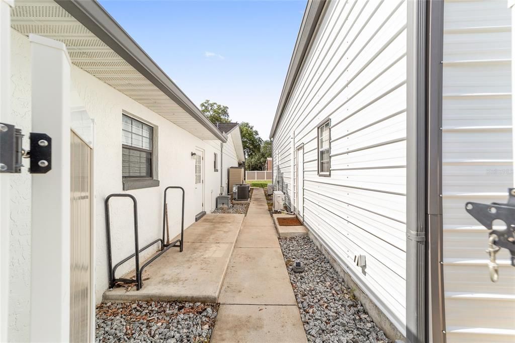 For Sale: $465,000 (3 beds, 2 baths, 1728 Square Feet)