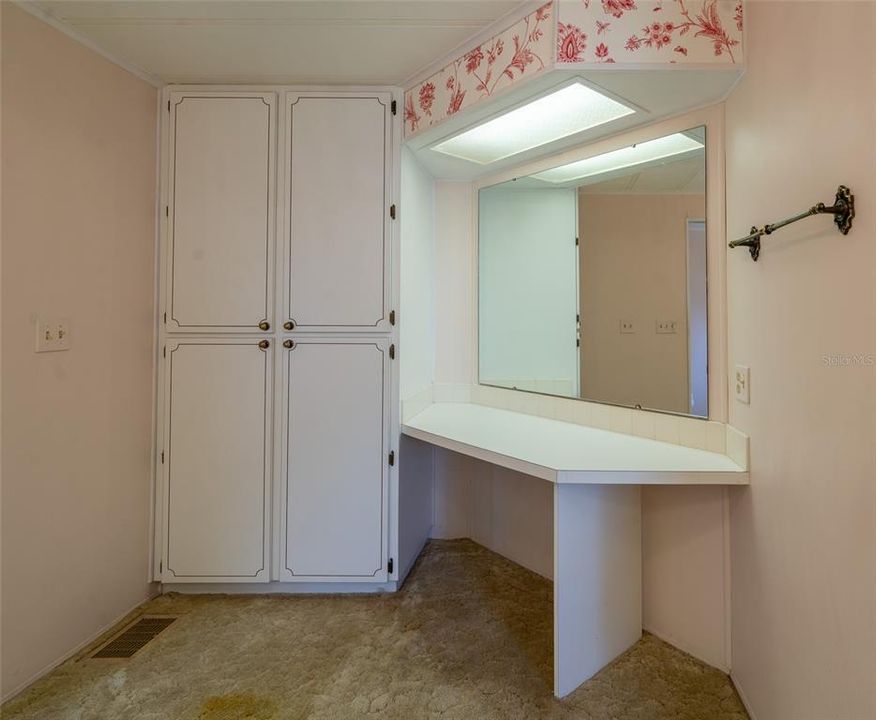 En Venta: $369,900 (2 camas, 2 baños, 2528 Pies cuadrados)