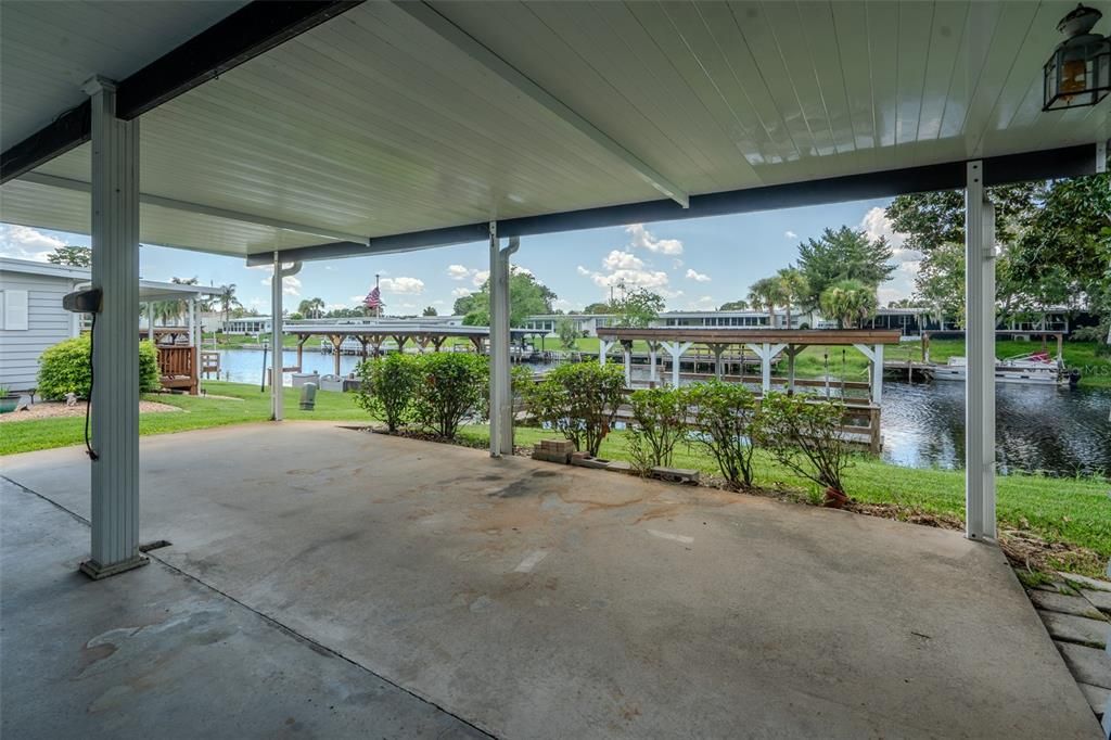 En Venta: $369,900 (2 camas, 2 baños, 2528 Pies cuadrados)