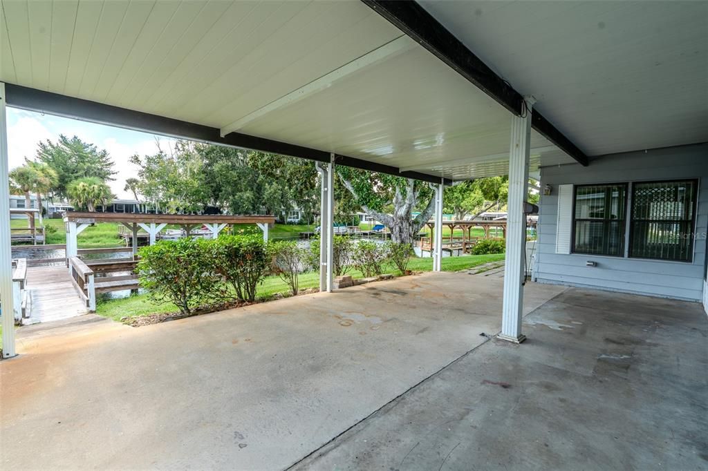 En Venta: $369,900 (2 camas, 2 baños, 2528 Pies cuadrados)