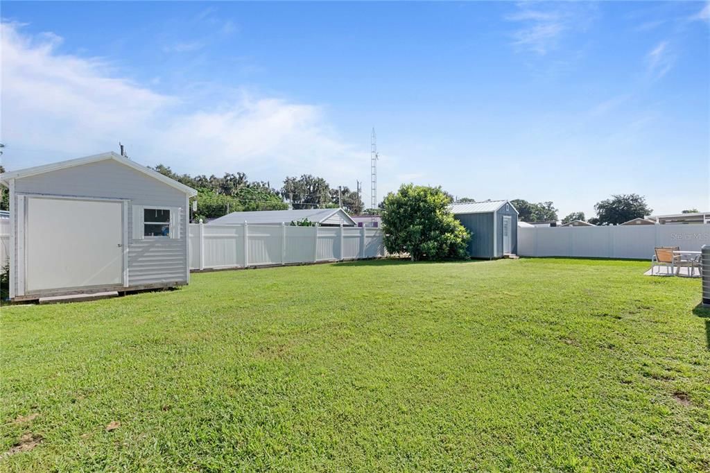 For Sale: $249,900 (2 beds, 1 baths, 1094 Square Feet)