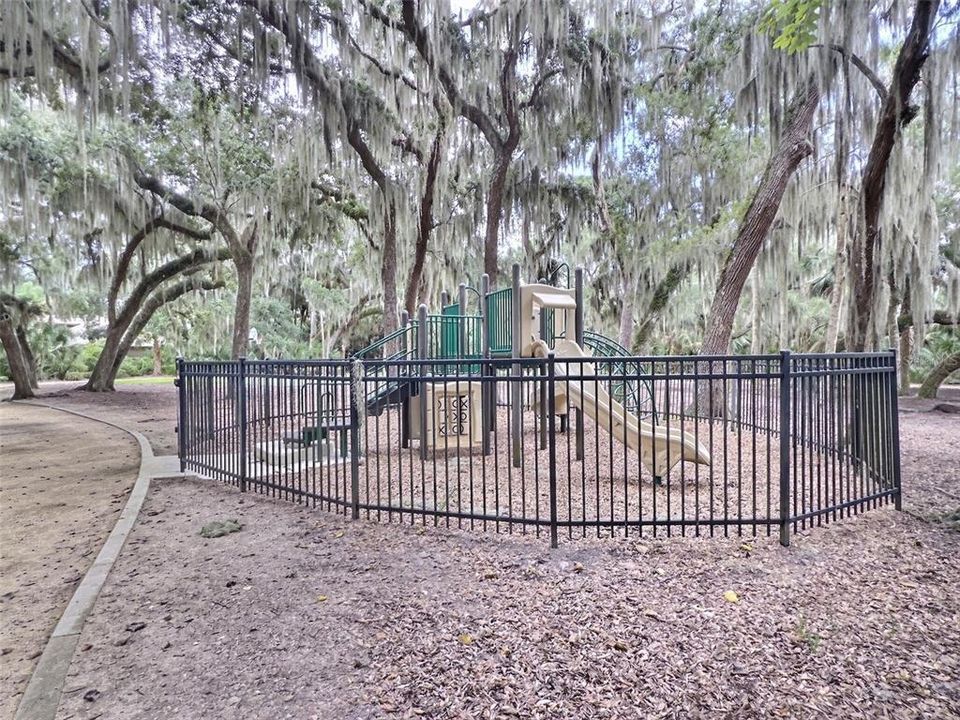 For Sale: $295,000 (0.93 acres)