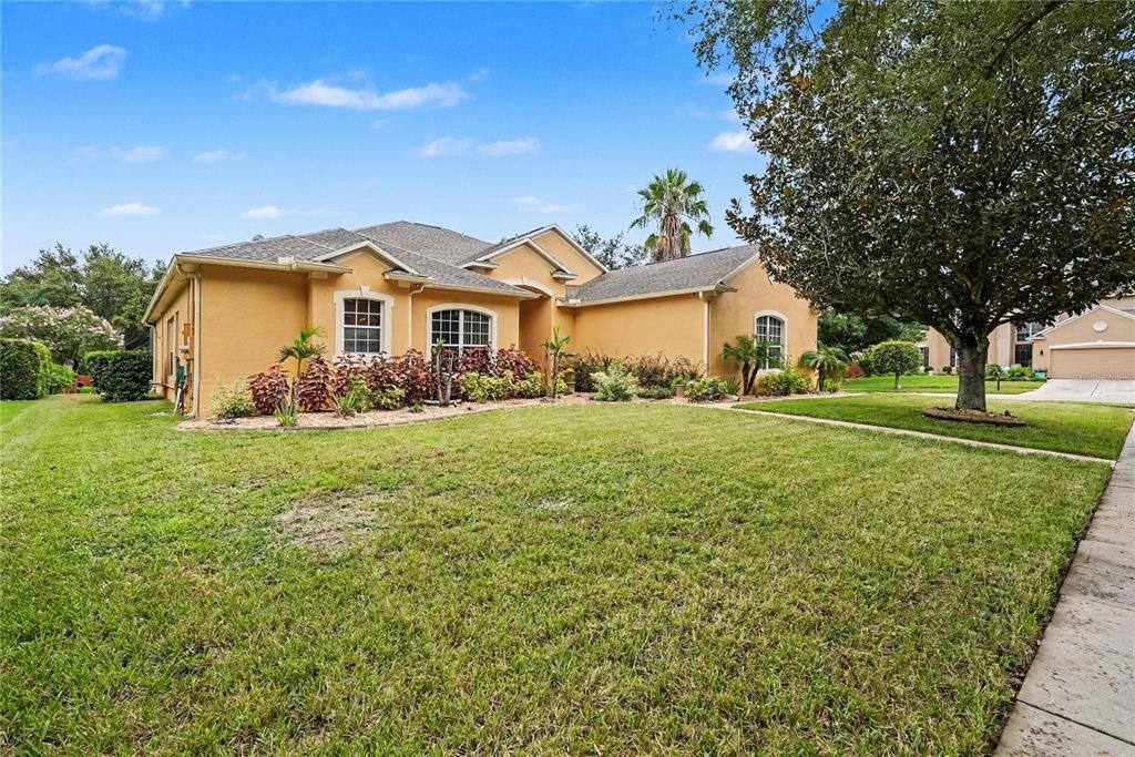 For Sale: $515,000 (4 beds, 3 baths, 2832 Square Feet)