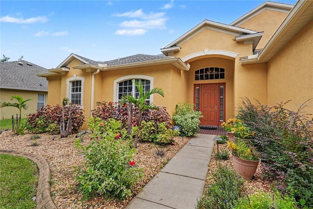 For Sale: $515,000 (4 beds, 3 baths, 2832 Square Feet)