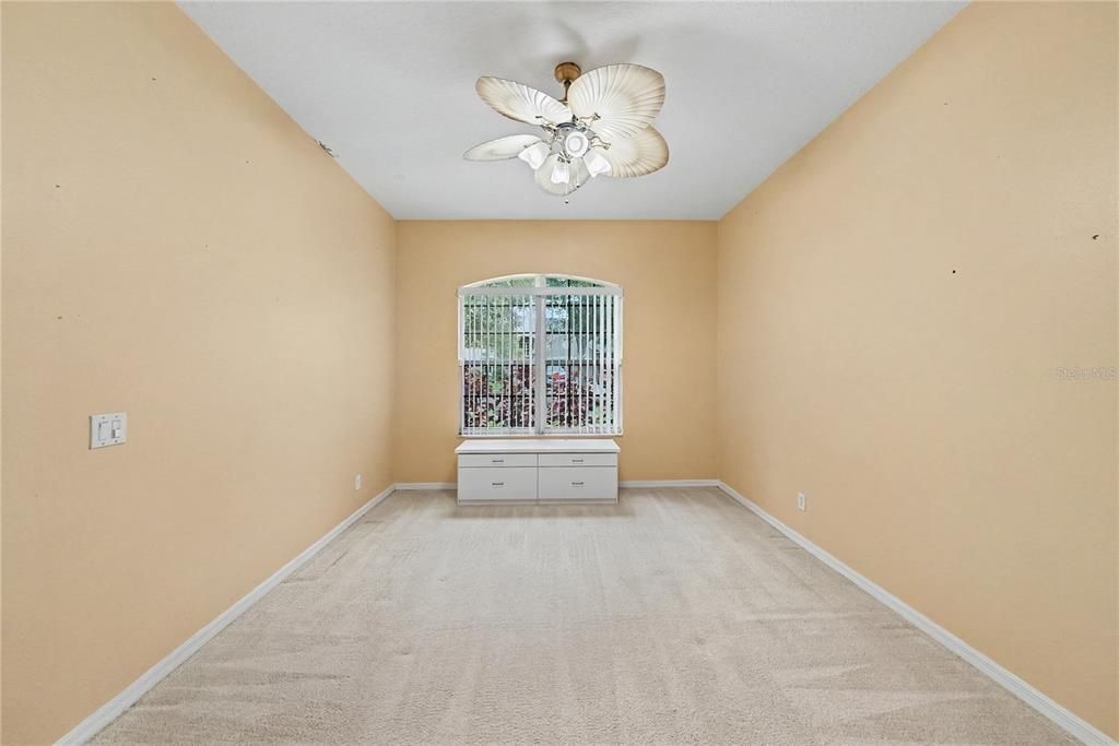 For Sale: $515,000 (4 beds, 3 baths, 2832 Square Feet)