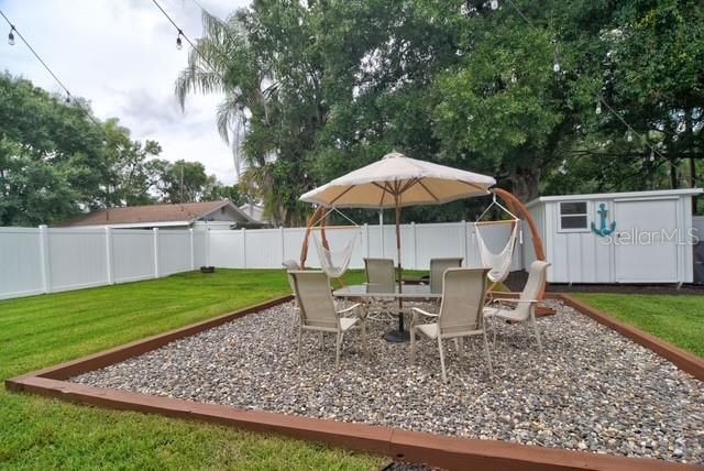 For Sale: $399,000 (3 beds, 2 baths, 1060 Square Feet)