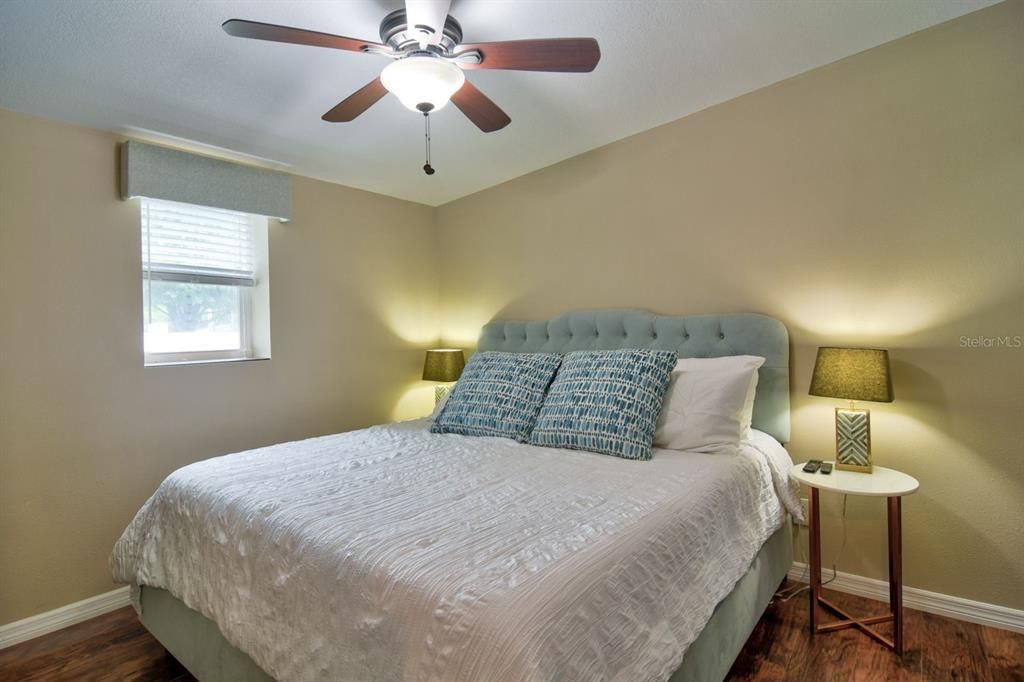 For Sale: $399,000 (3 beds, 2 baths, 1060 Square Feet)