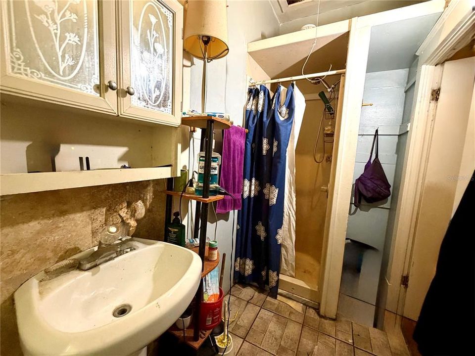 En Venta: $180,000 (3 camas, 2 baños, 1000 Pies cuadrados)