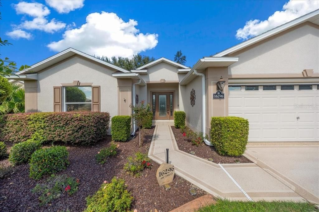 For Sale: $279,999 (3 beds, 2 baths, 1768 Square Feet)