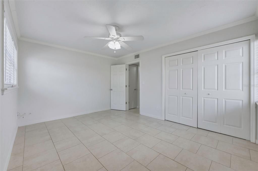 En Venta: $457,500 (4 camas, 2 baños, 1862 Pies cuadrados)