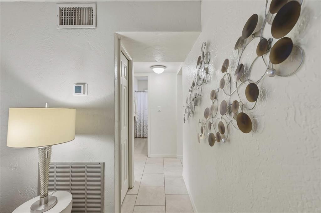 En Venta: $457,500 (4 camas, 2 baños, 1862 Pies cuadrados)