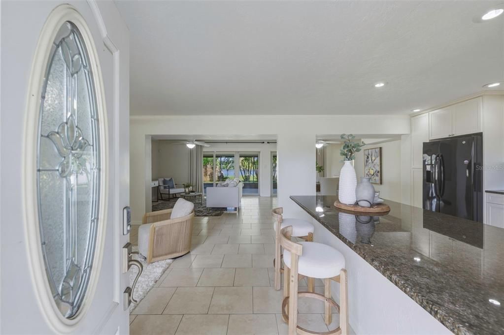 En Venta: $457,500 (4 camas, 2 baños, 1862 Pies cuadrados)