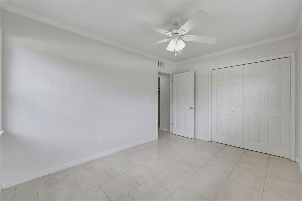 En Venta: $457,500 (4 camas, 2 baños, 1862 Pies cuadrados)