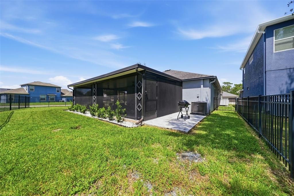 На продажу: $414,900 (3 спален, 2 ванн, 1728 Квадратных фут)