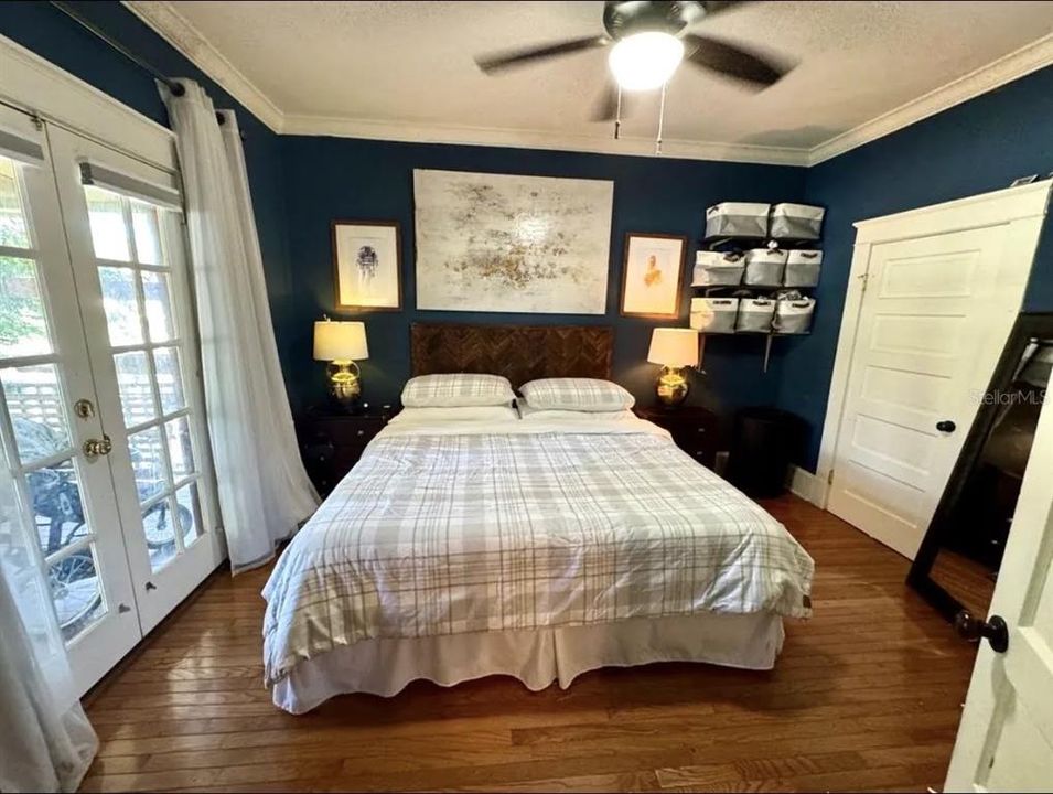 For Rent: $3,495 (4 beds, 2 baths, 1632 Square Feet)