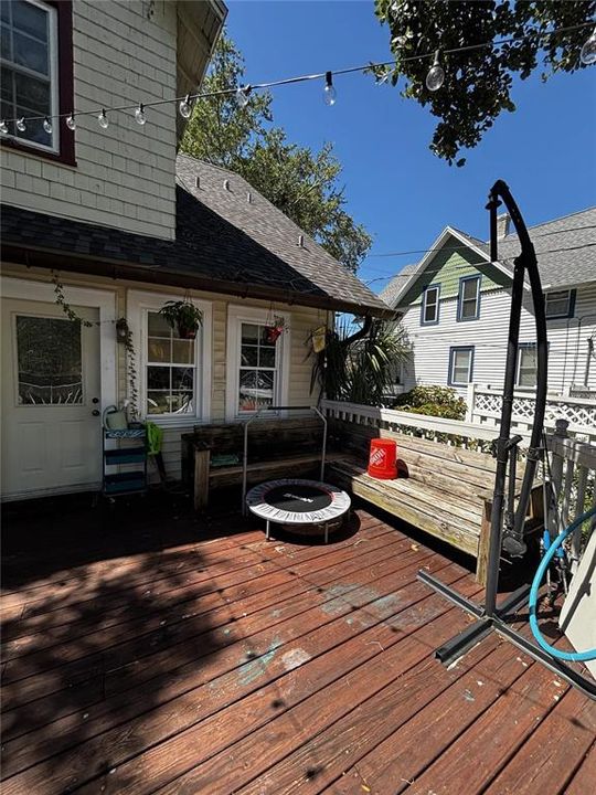 For Rent: $3,495 (4 beds, 2 baths, 1632 Square Feet)