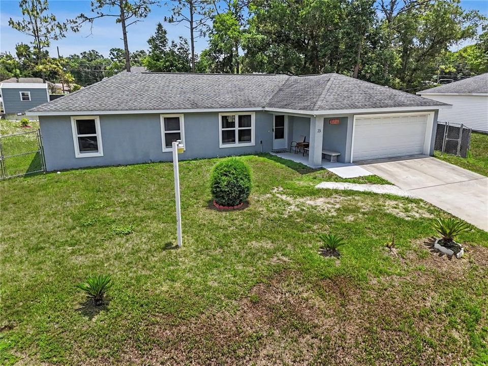 For Rent: $2,000 (4 beds, 2 baths, 1465 Square Feet)
