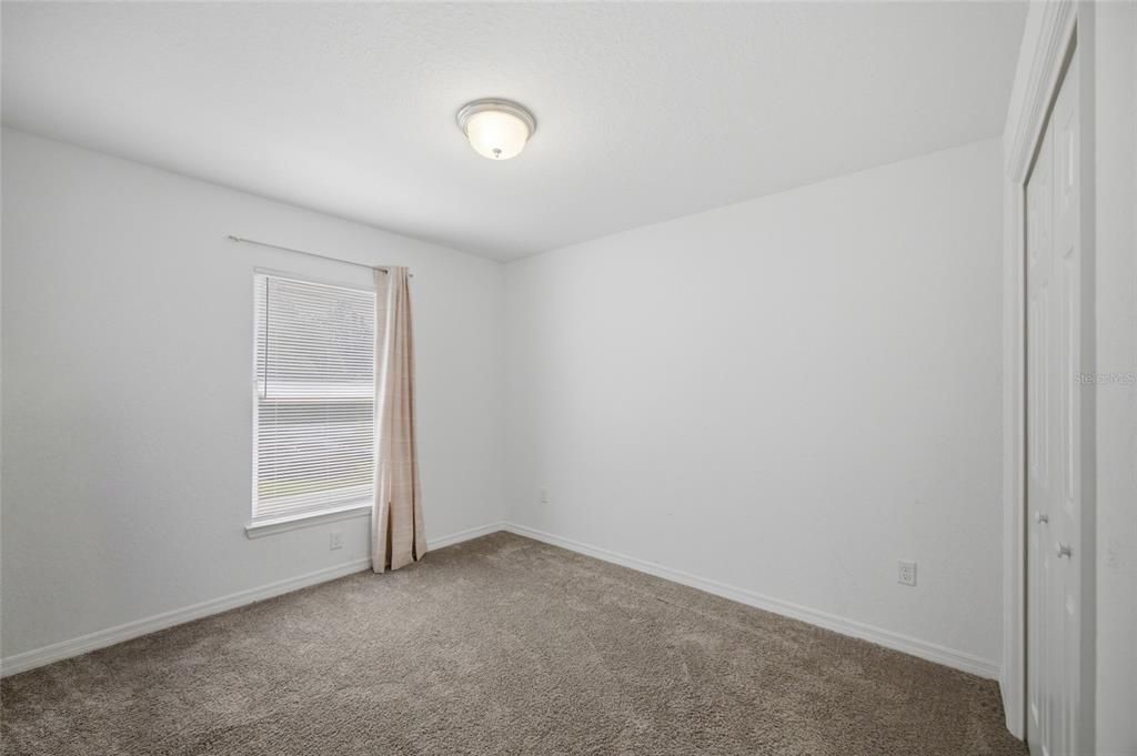 For Rent: $2,000 (4 beds, 2 baths, 1465 Square Feet)