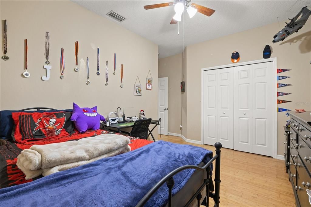 For Sale: $600,000 (4 beds, 2 baths, 2171 Square Feet)