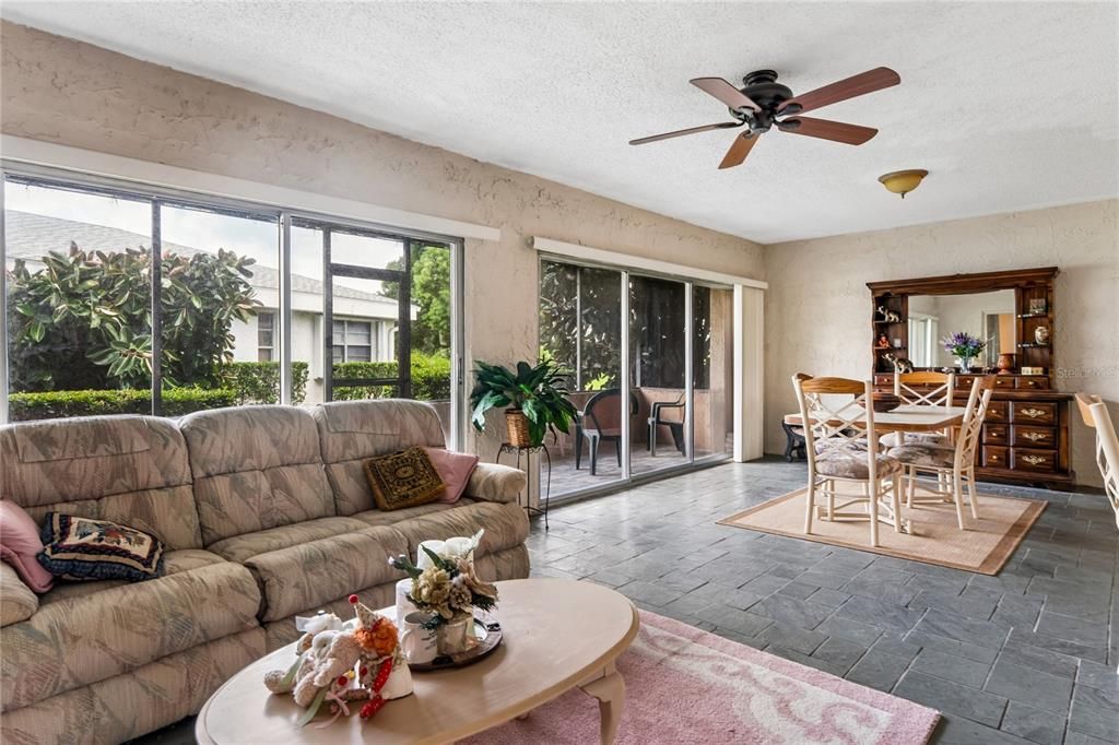 For Sale: $324,900 (2 beds, 2 baths, 1680 Square Feet)