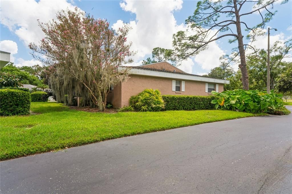 For Sale: $324,900 (2 beds, 2 baths, 1680 Square Feet)