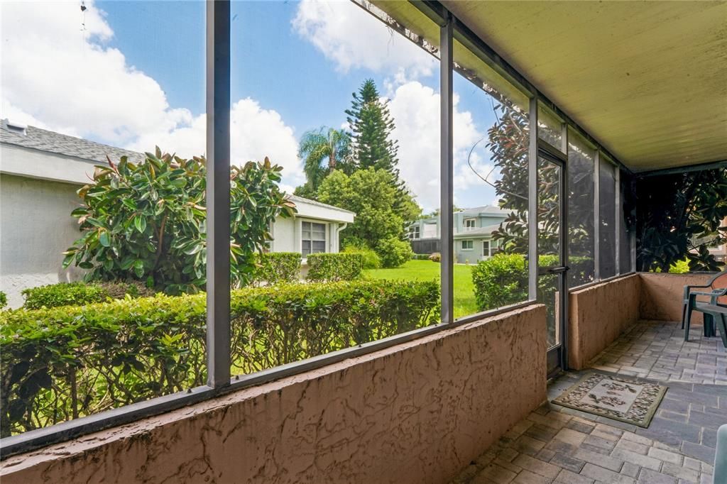 For Sale: $324,900 (2 beds, 2 baths, 1680 Square Feet)
