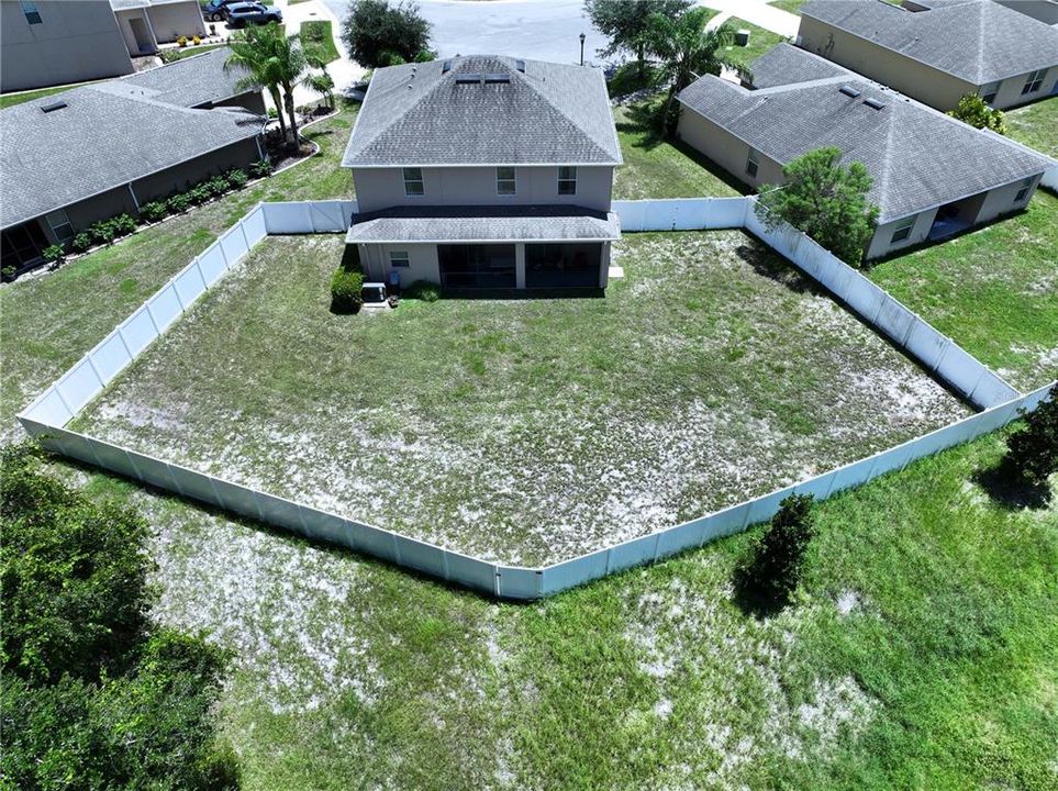 En Venta: $396,900 (4 camas, 2 baños, 2441 Pies cuadrados)