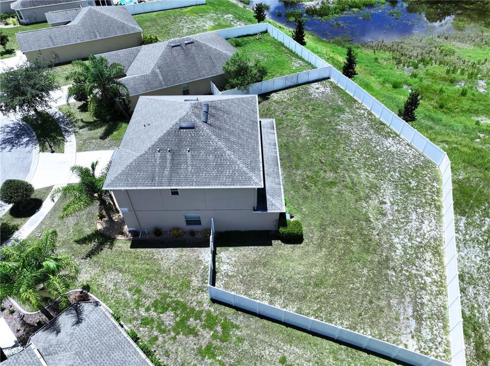 En Venta: $396,900 (4 camas, 2 baños, 2441 Pies cuadrados)