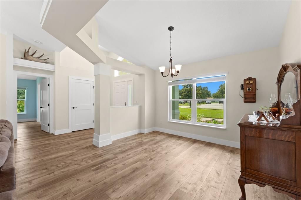 For Sale: $545,000 (3 beds, 2 baths, 2008 Square Feet)