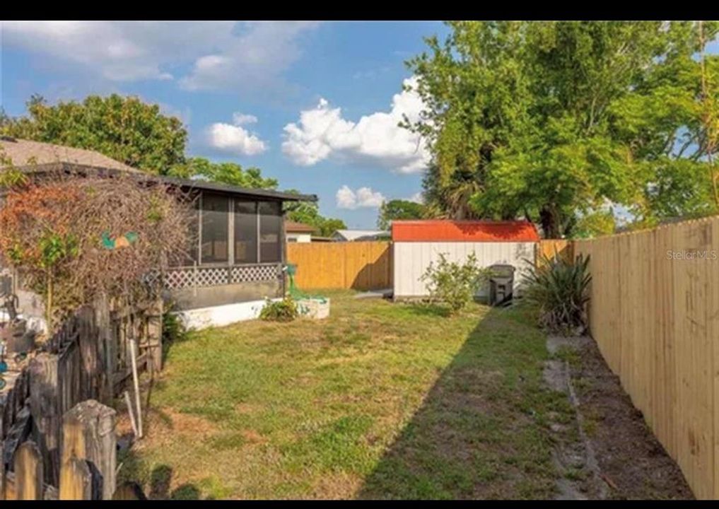 For Rent: $2,700 (5 beds, 4 baths, 2000 Square Feet)