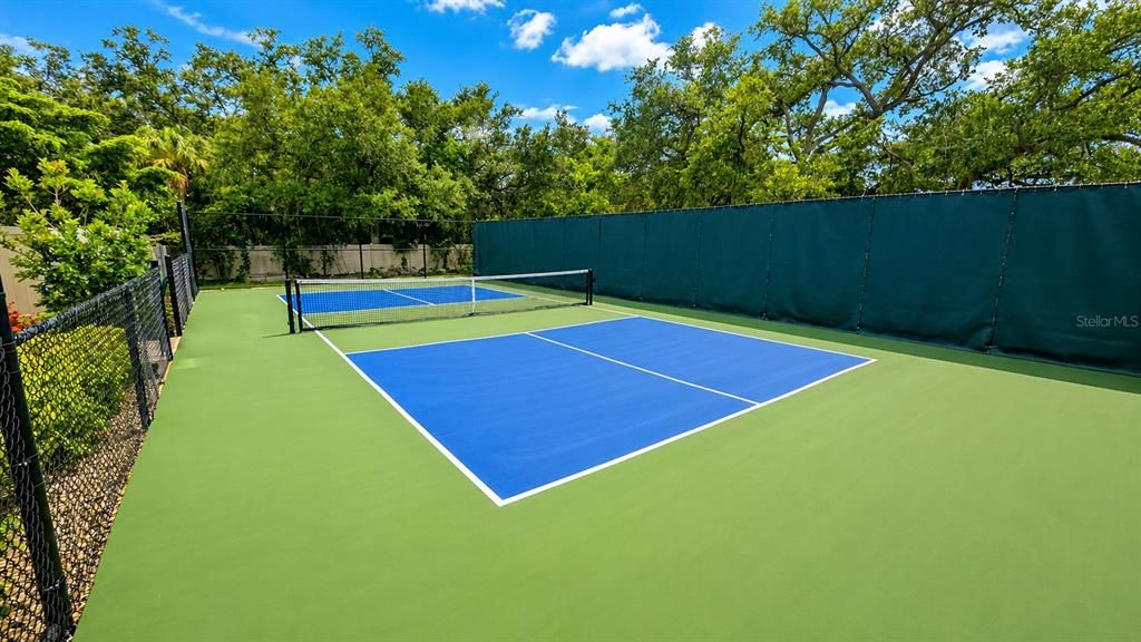 For Rent: $8,500 (3 beds, 3 baths, 2270 Square Feet)