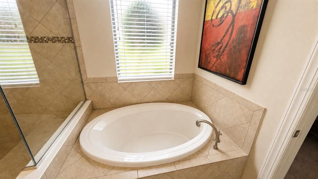 For Rent: $8,500 (3 beds, 3 baths, 2270 Square Feet)